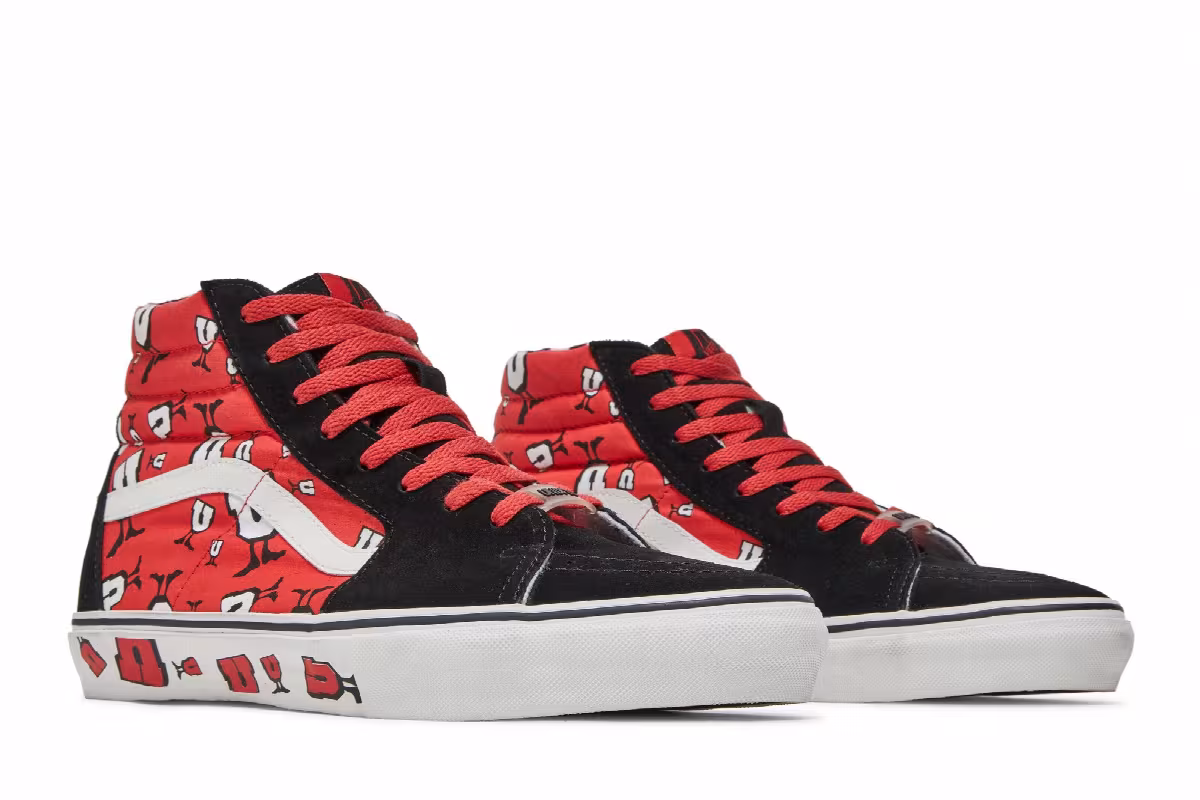 Undefeated x Vans Sk8 Hi Un Bulls, view 9