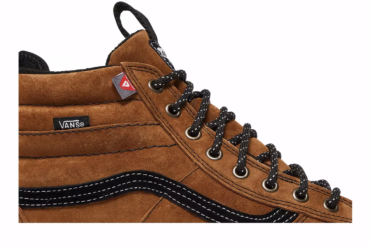 Vans Sk8-Hi MTE 2.0 Dachshund, view 3