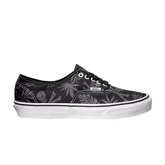 Vans Authentic (Van Doren) Black/ Skulls