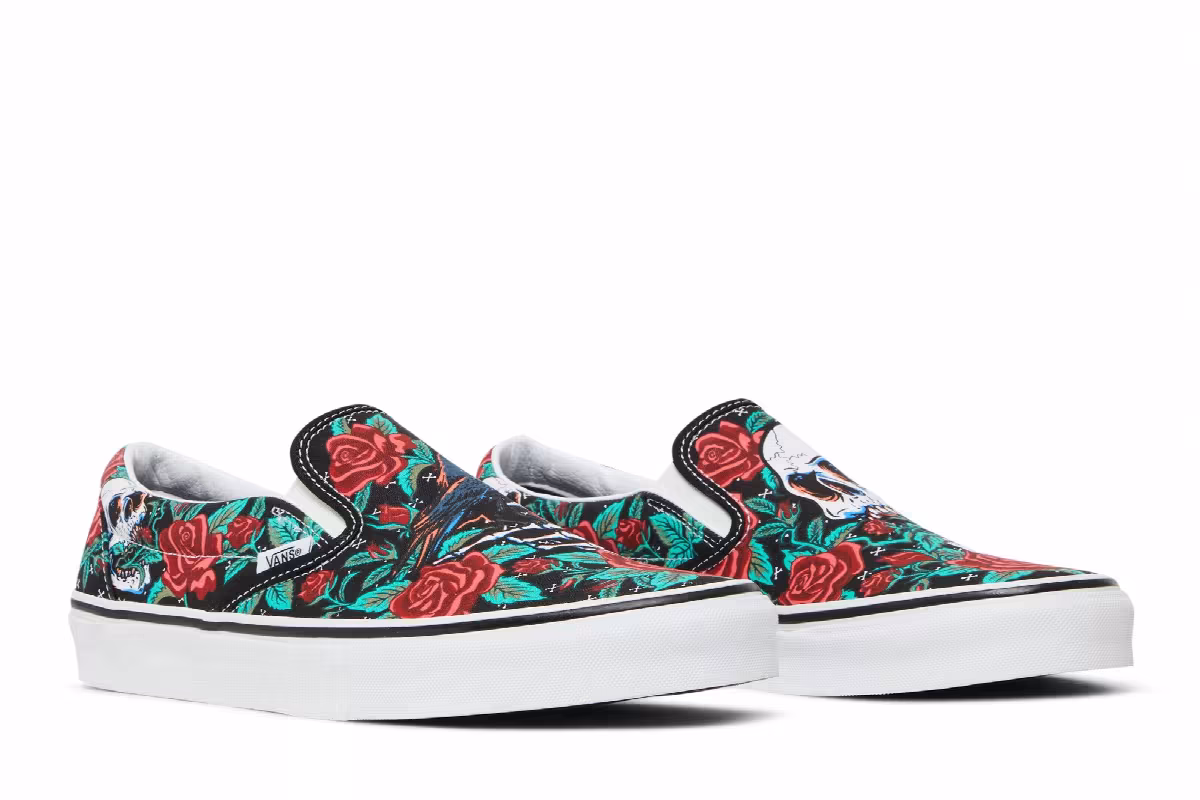 Vans Classic Slip-On Rose Skulls, view 9
