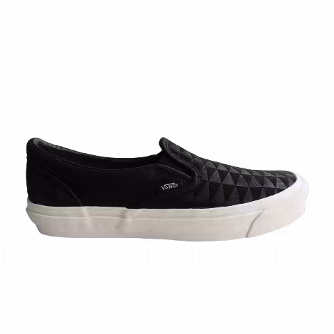 Pilgrim Surf + Supply x Vans OG Classic Slip-On LX 'Black'