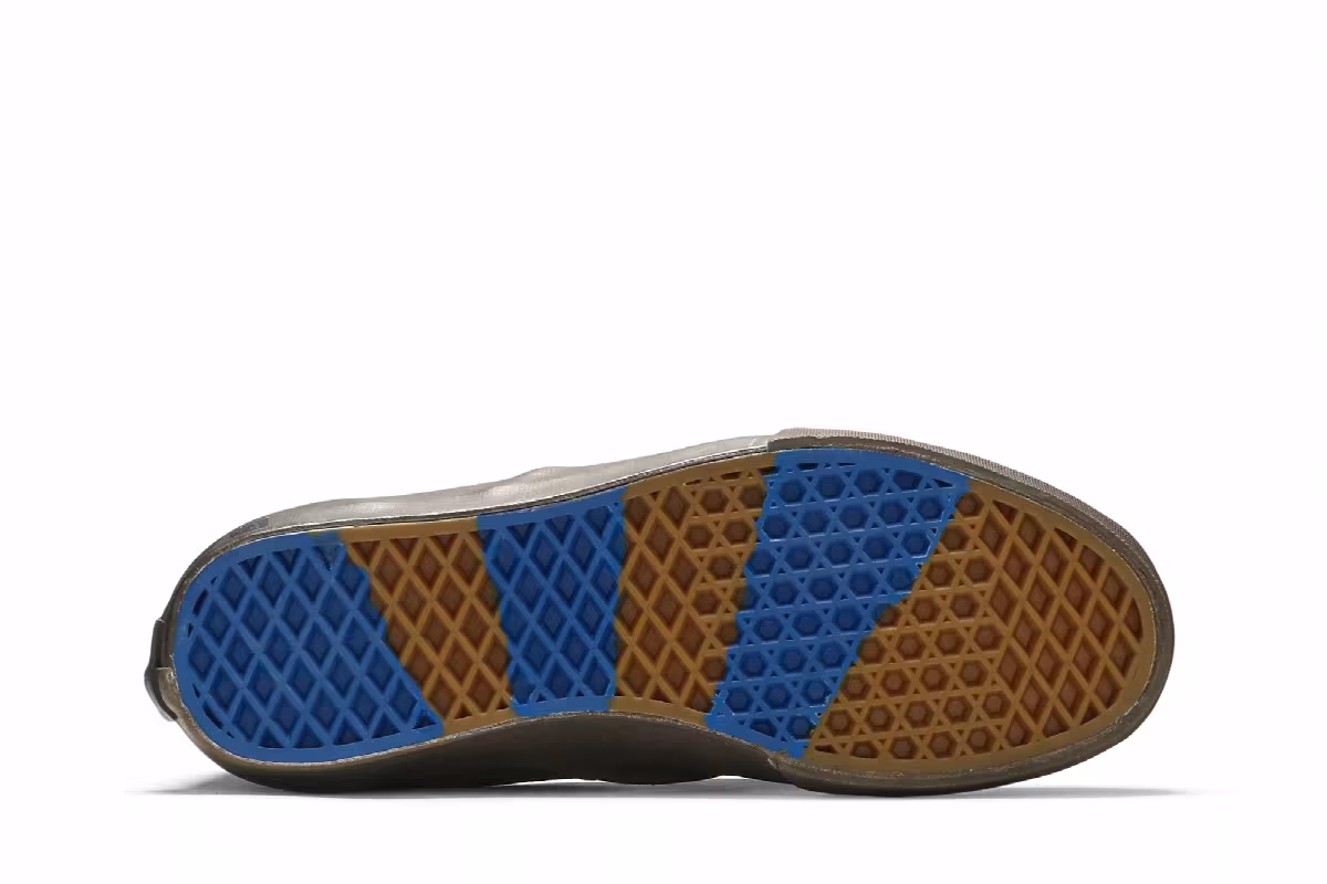 Taka Hayashi x Vans Slip-On 66 LX Stone Grey, view 5
