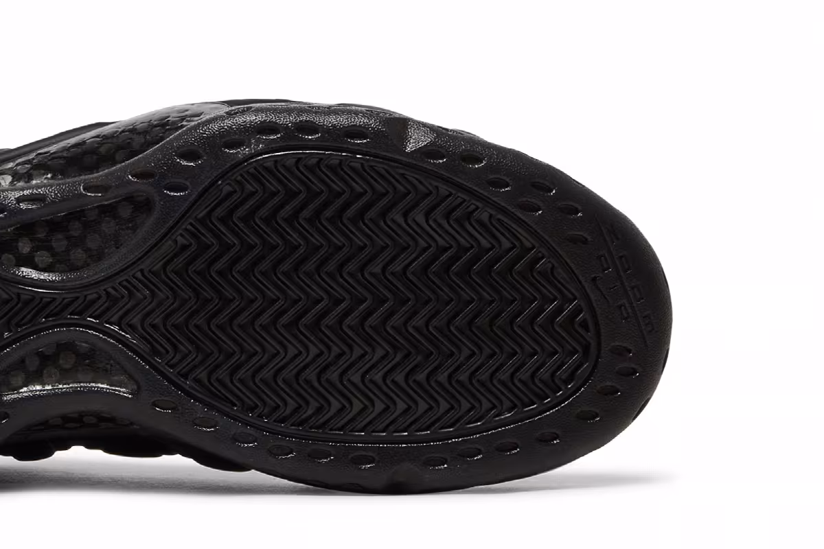 Nike Air Foamposite One Anthracite 2023, view 6