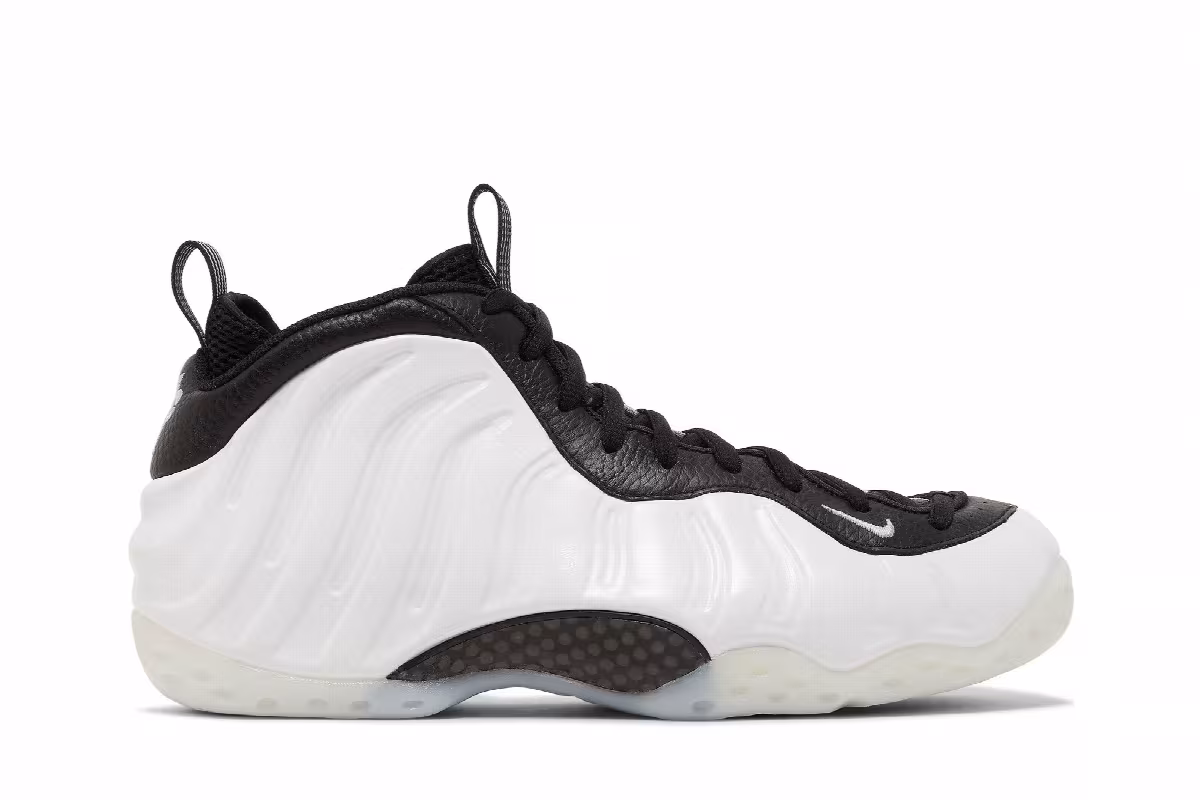 Nike Air Foamposite One Penny PE, view 2