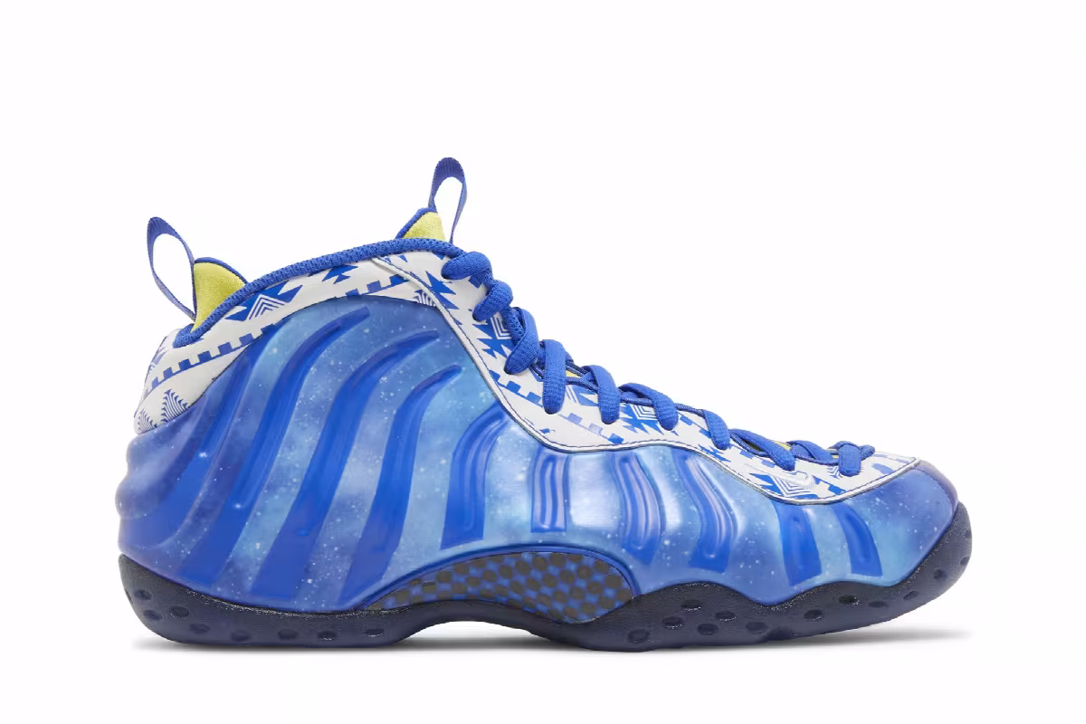 Nike Air Foamposite One Doernbecher 2023, view 2