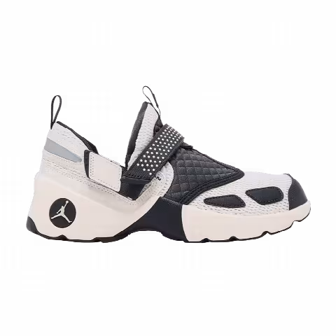 Air Jordan Wmns Jordan Trunner LX 'Light Orewood Brown'