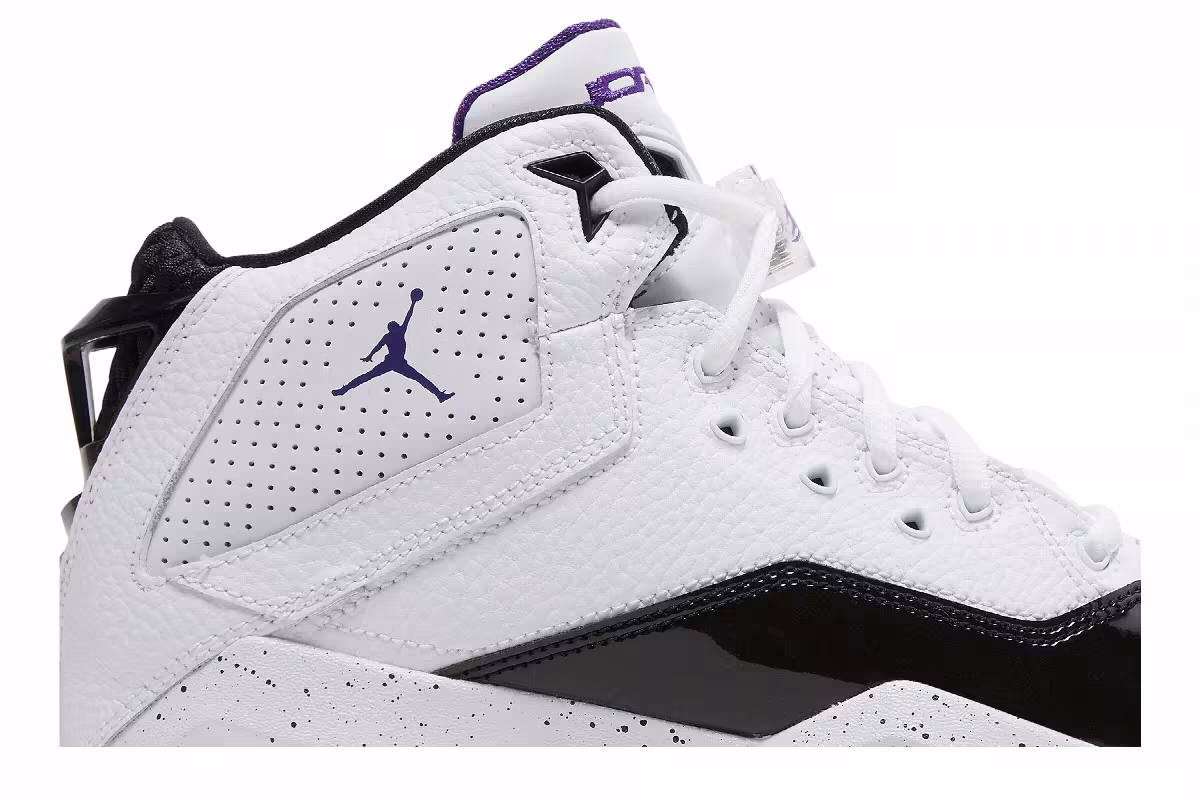 Air Jordan B'Loyal GS White Court Purple, view 3