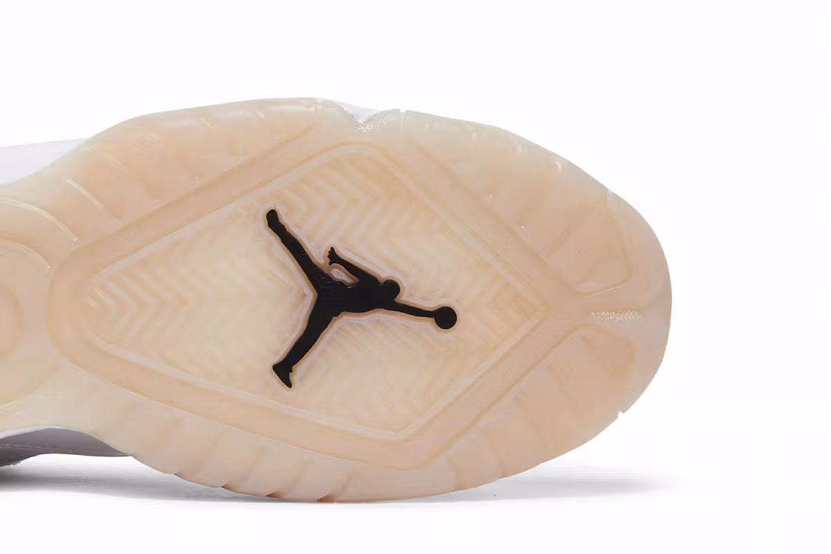 Air Jordan B'Loyal GS Loyal GS White, view 6
