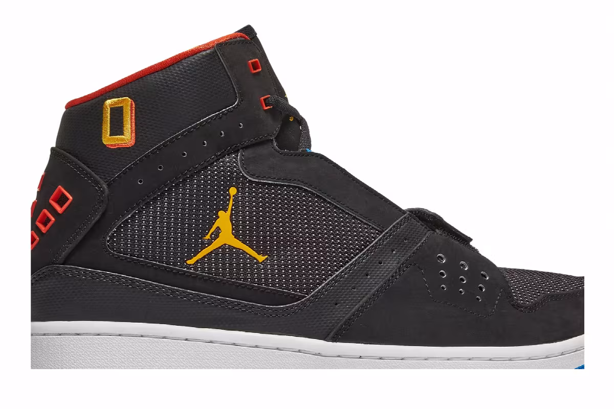 Air Jordan 1 Flight Strap Black Team Orange, view 3