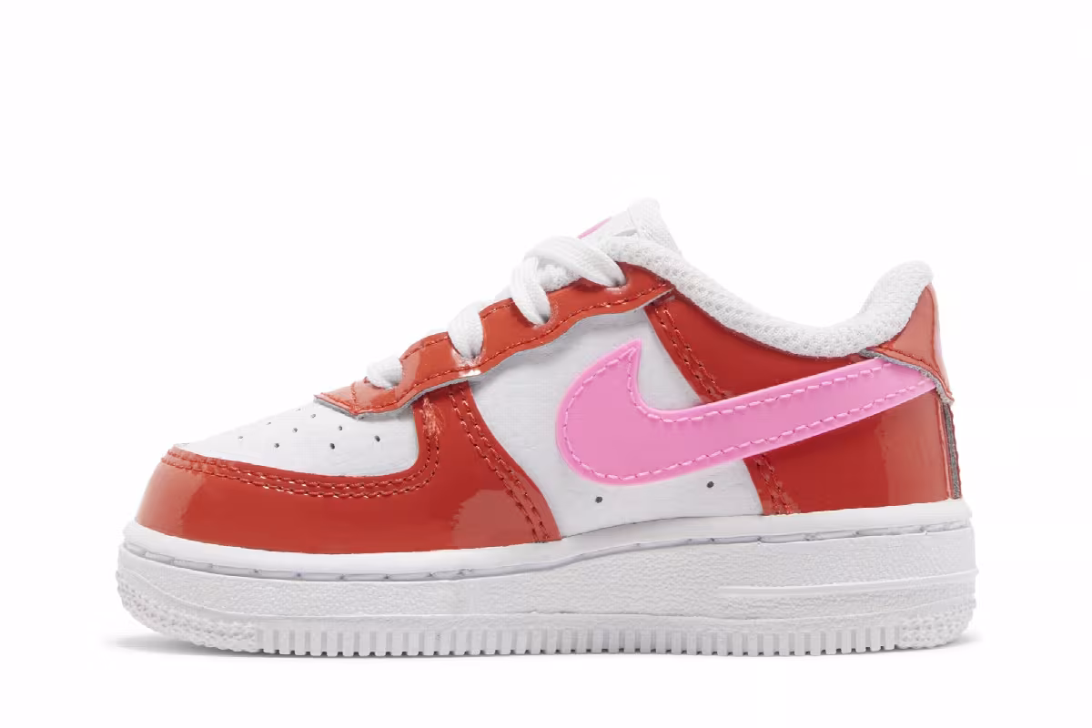Nike Force 1 Low TD Valentine's Day 2023, view 4