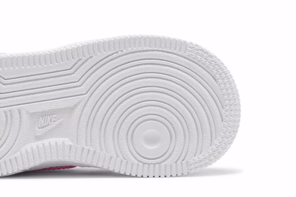 Nike Force 1 Low TD Valentine's Day 2023, view 6