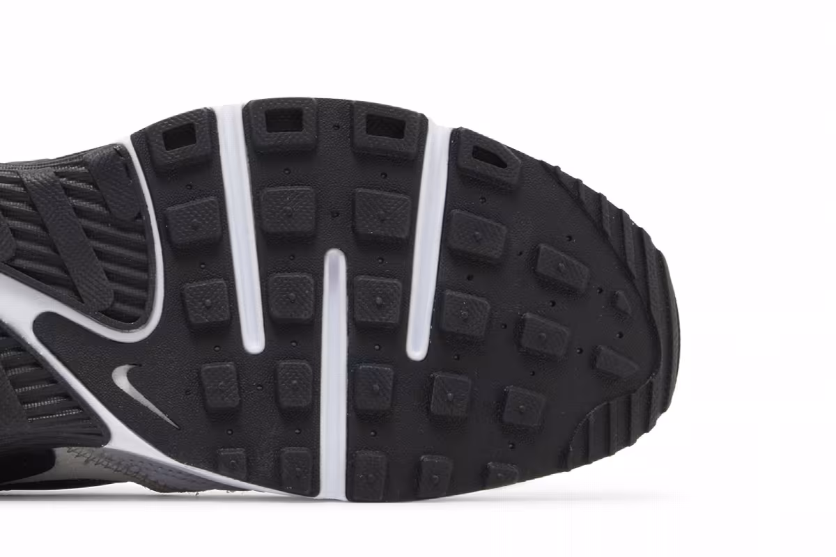 Nike Air Max Excee White Black, view 6
