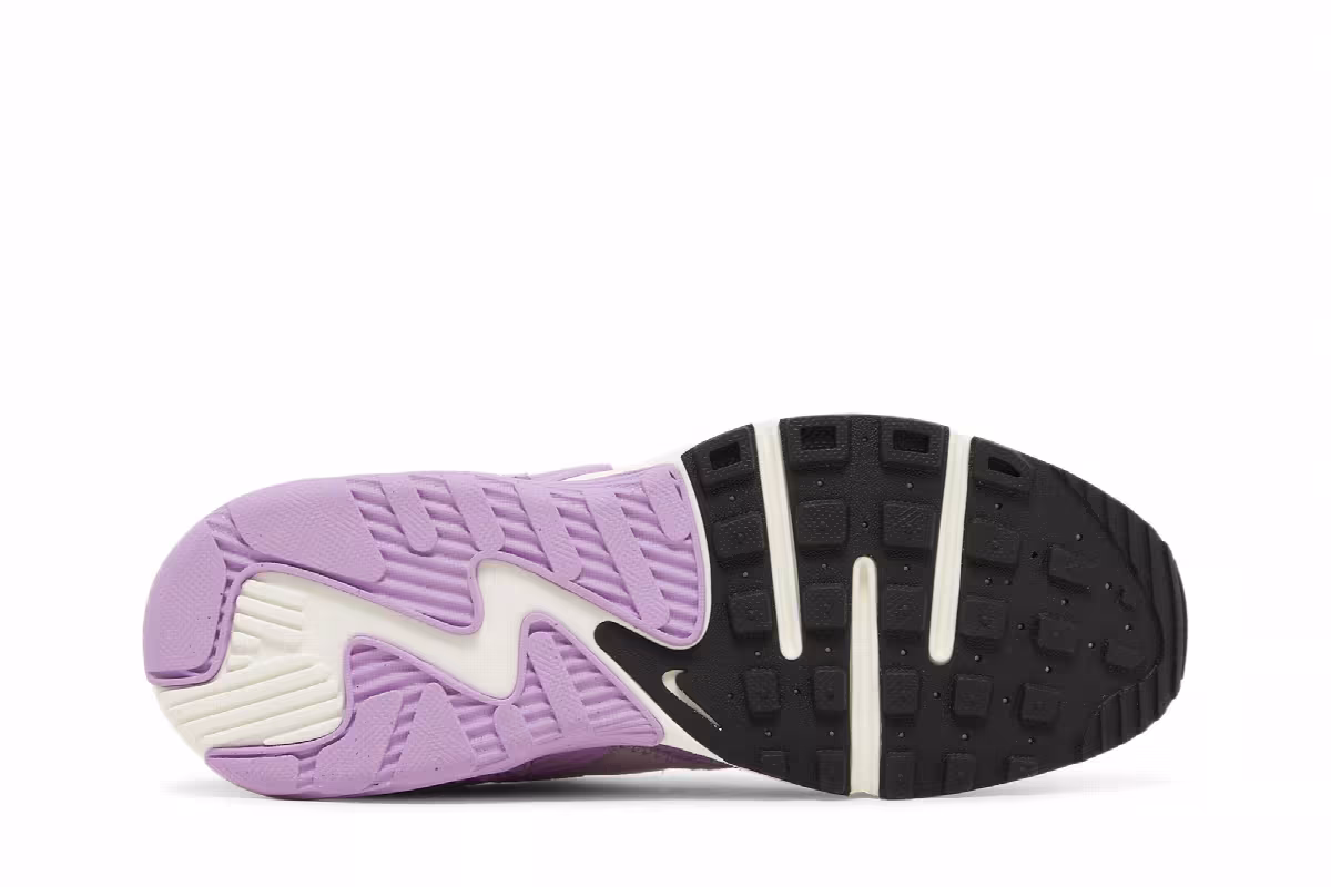 Nike Women's Air Max Excee Violet Star, view 5