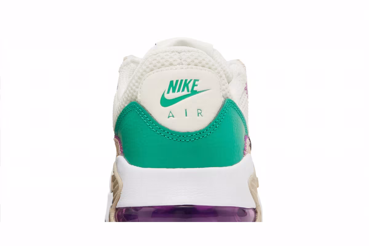 Nike Women's Air Max Excee Sanddrift Green Fuchsia, view 8
