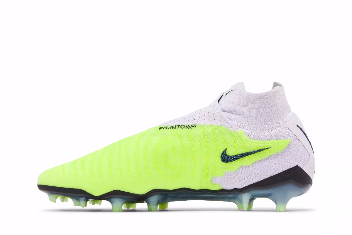 Nike Phantom GX Elite DF FG Luminous Pack, view 4