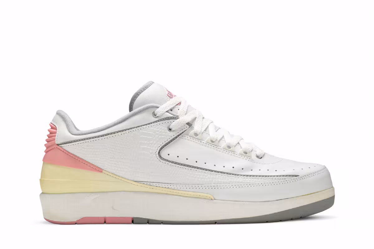 Women's Air Jordan 2 Low, view 2