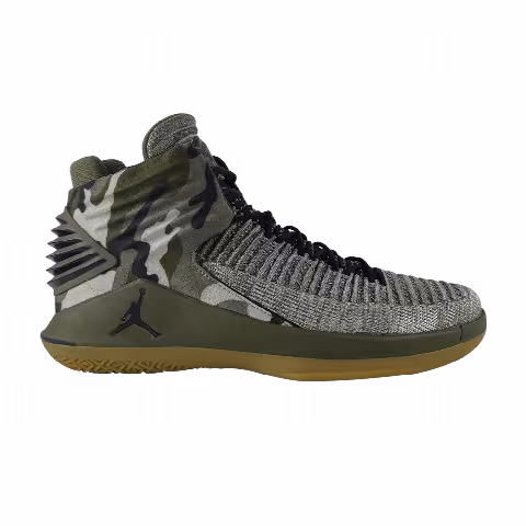 Air Jordan 32 'Veterans Day'
