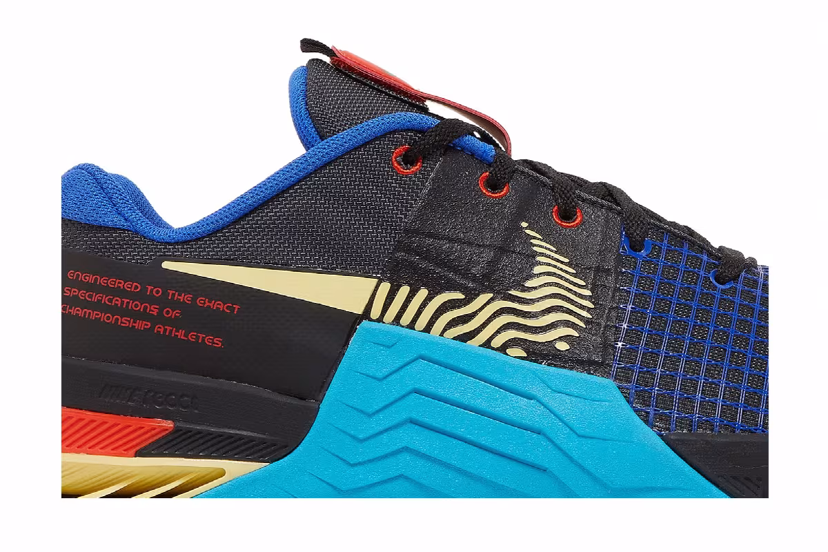 Nike Metcon 8 Anthracite Blue Lightning, view 3
