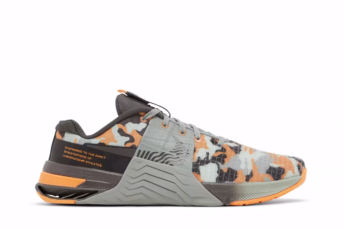 Nike Metcon 8 AMP Smoky Camo, view 2