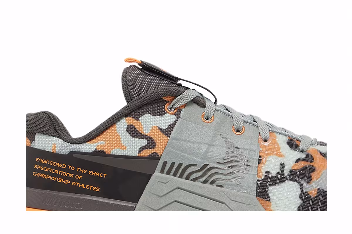 Nike Metcon 8 AMP Smoky Camo, view 3