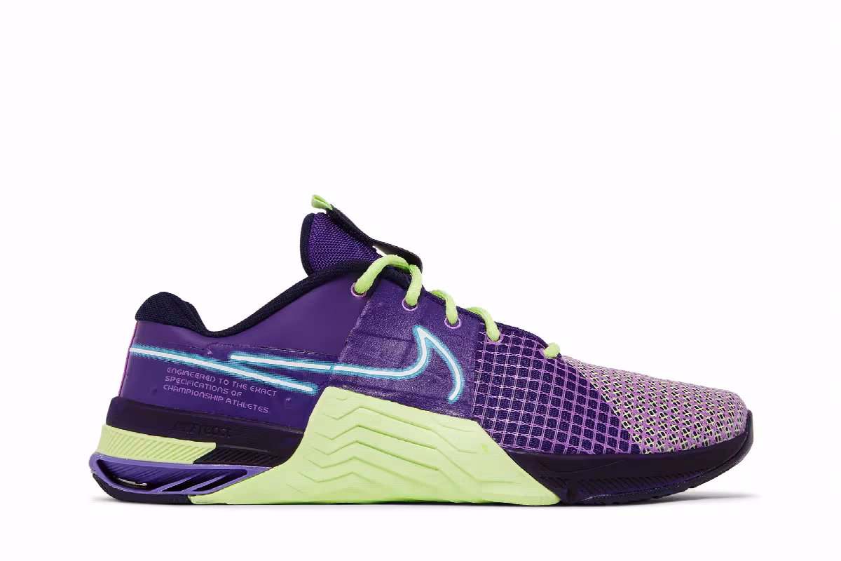 Nike Metcon 8 AMP Deep Purple Barely Volt, view 2