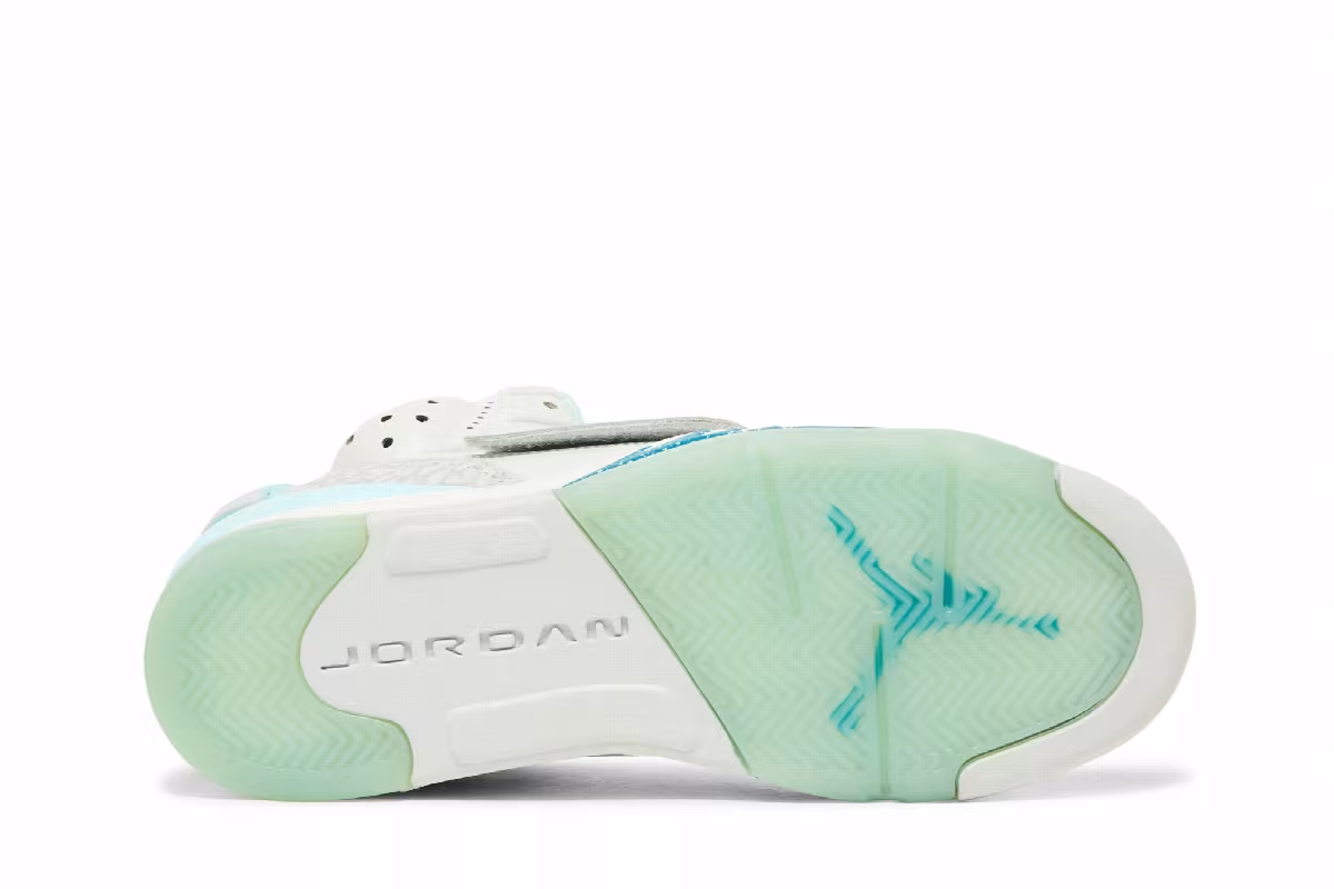 Air Jordan Son Of Mars GS Pure Platinum, view 5