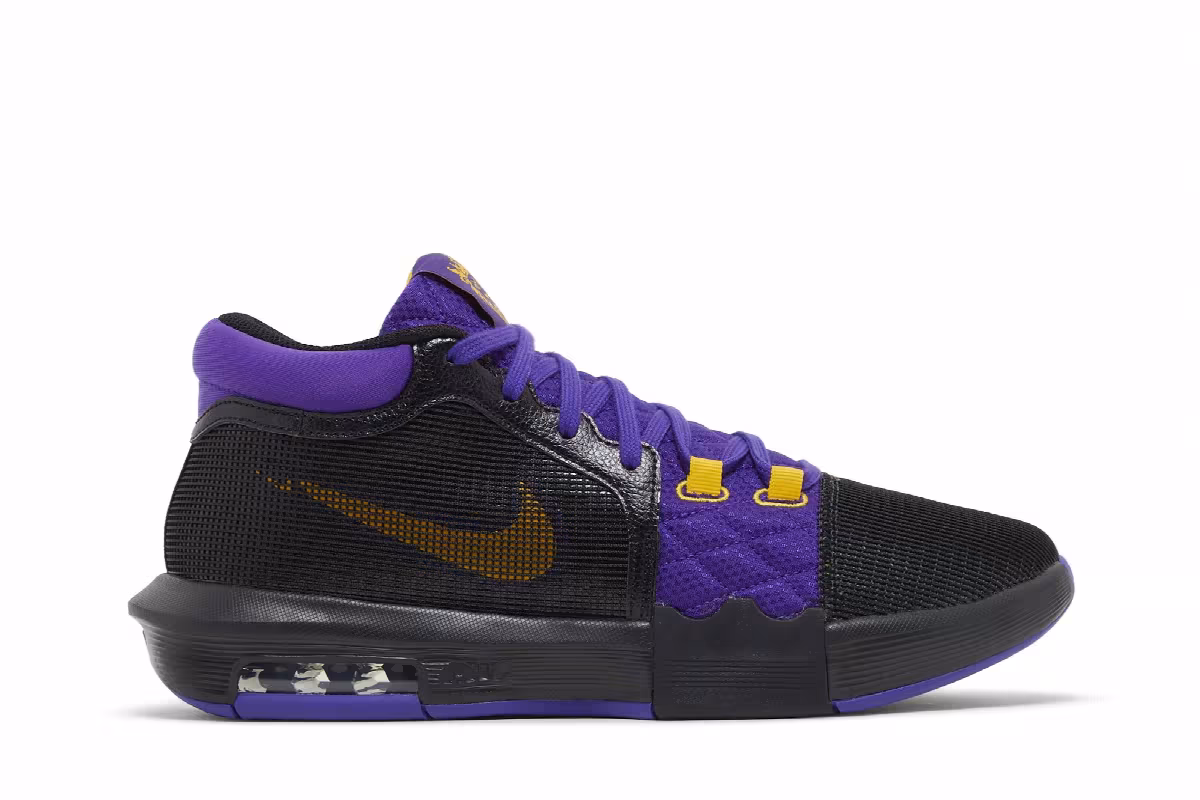 Nike LeBron Witness 8 Lakers, view 2