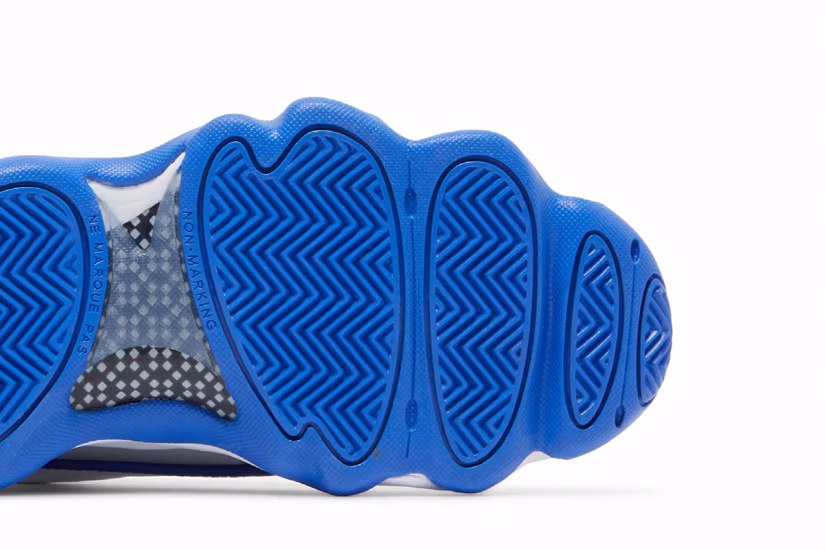 Air Jordan Pro Strong GS White Hyper Royal, view 6