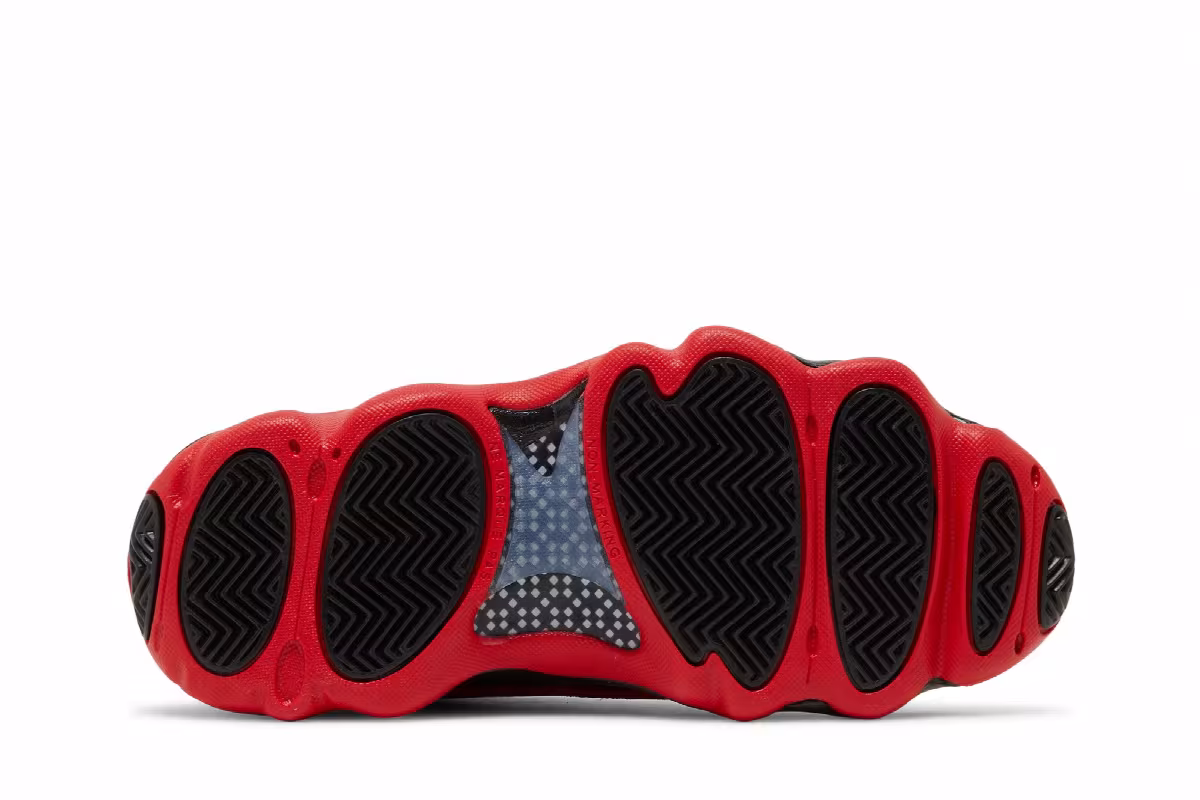Air Jordan Pro Strong GS Bred, view 5