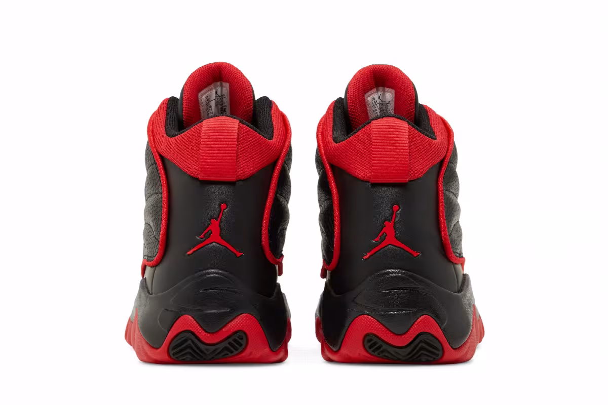 Air Jordan Pro Strong GS Bred, view 7