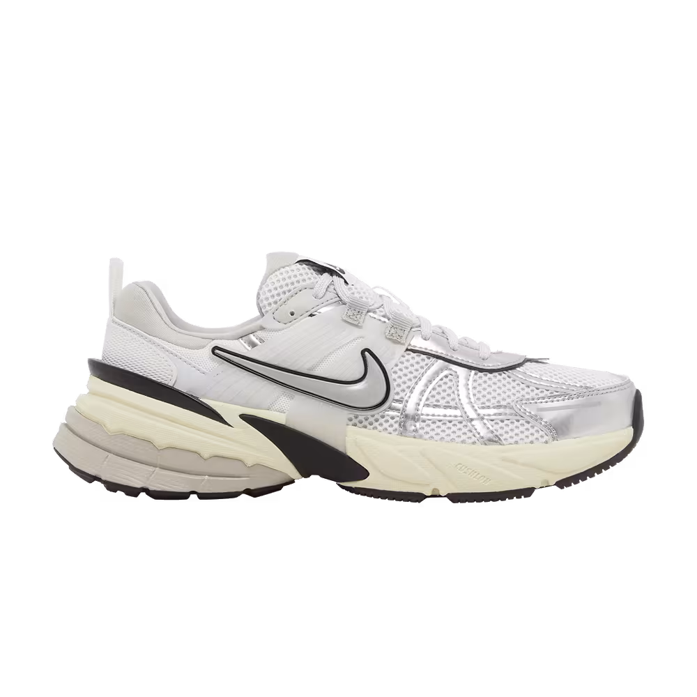 Nike Women's V2K Run Summit White