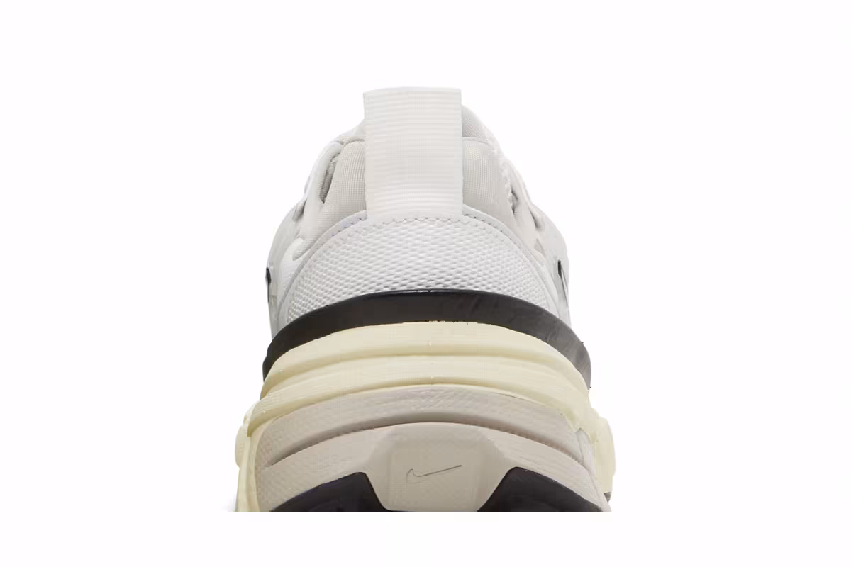 Nike Women's V2K Run Summit White, view 8