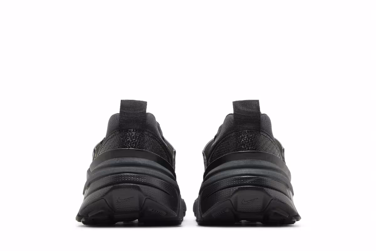 Nike Women's V2K Run Black Anthracite, view 7