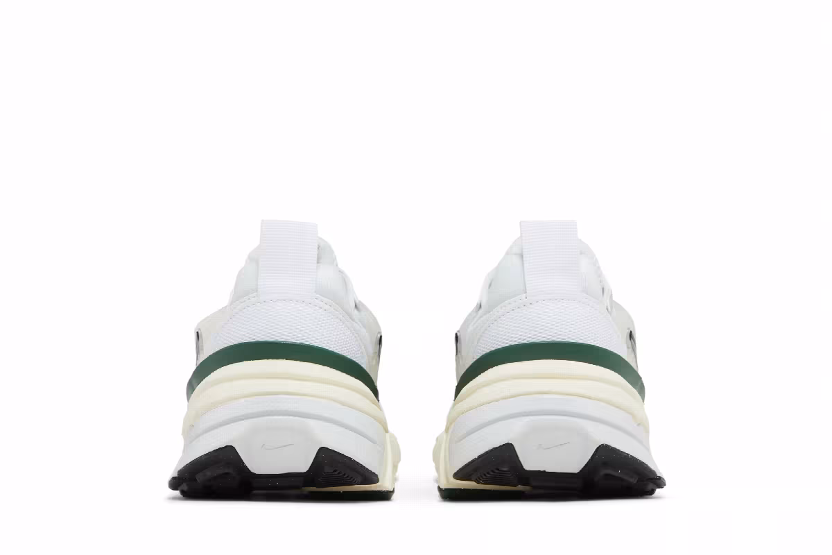 Nike Women's V2K Run Fir, view 7