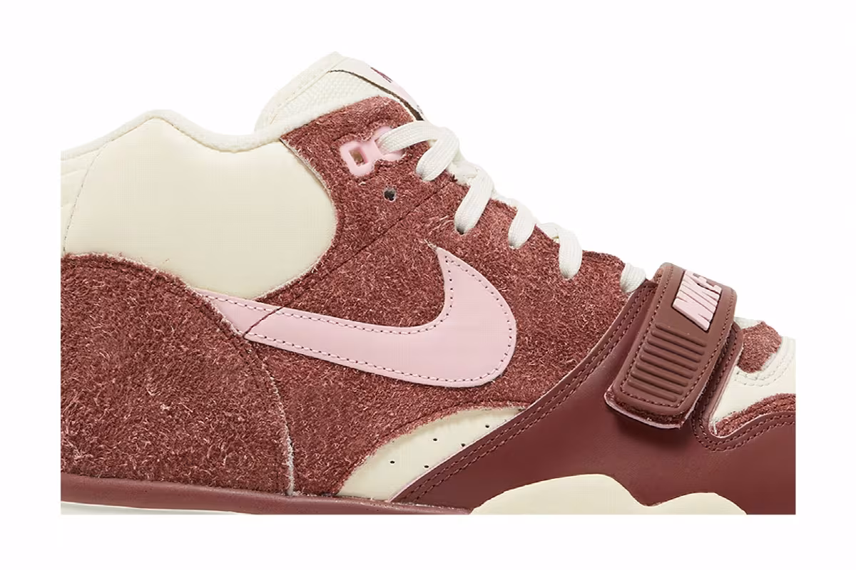 Nike Men's Air Trainer 1 Valentine's Day, view 3