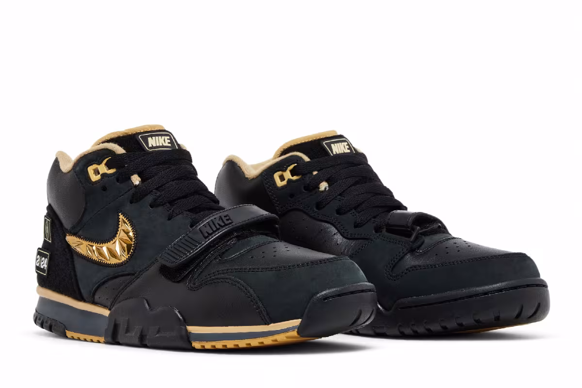 Nike Air Trainer 1 College Football Playoffs Pack - Black, view 9