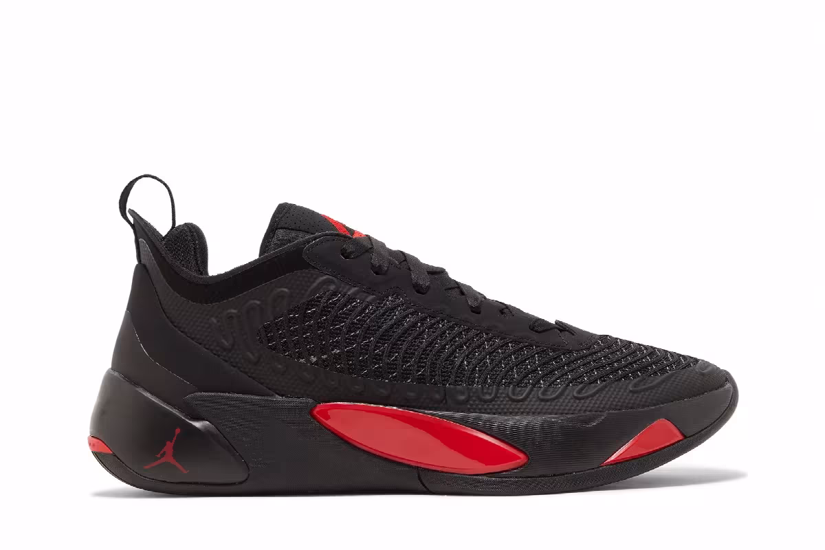 Air Jordan Luka 1 PF Bred, view 2