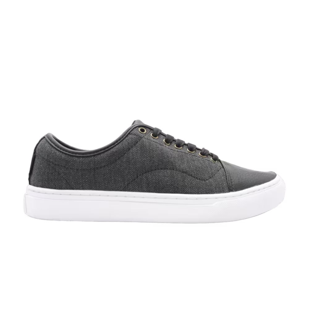 Vans Larkin OTW