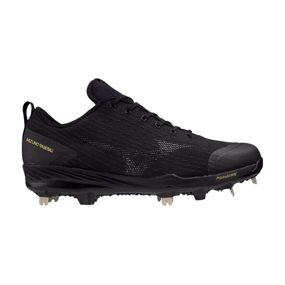 Mizuno Dominant 4 Low Triple Black