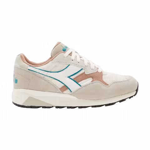 Diadora N902 'Parchment Feather Grey'