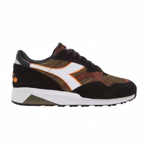 Diadora N902 'Black Green Beech'