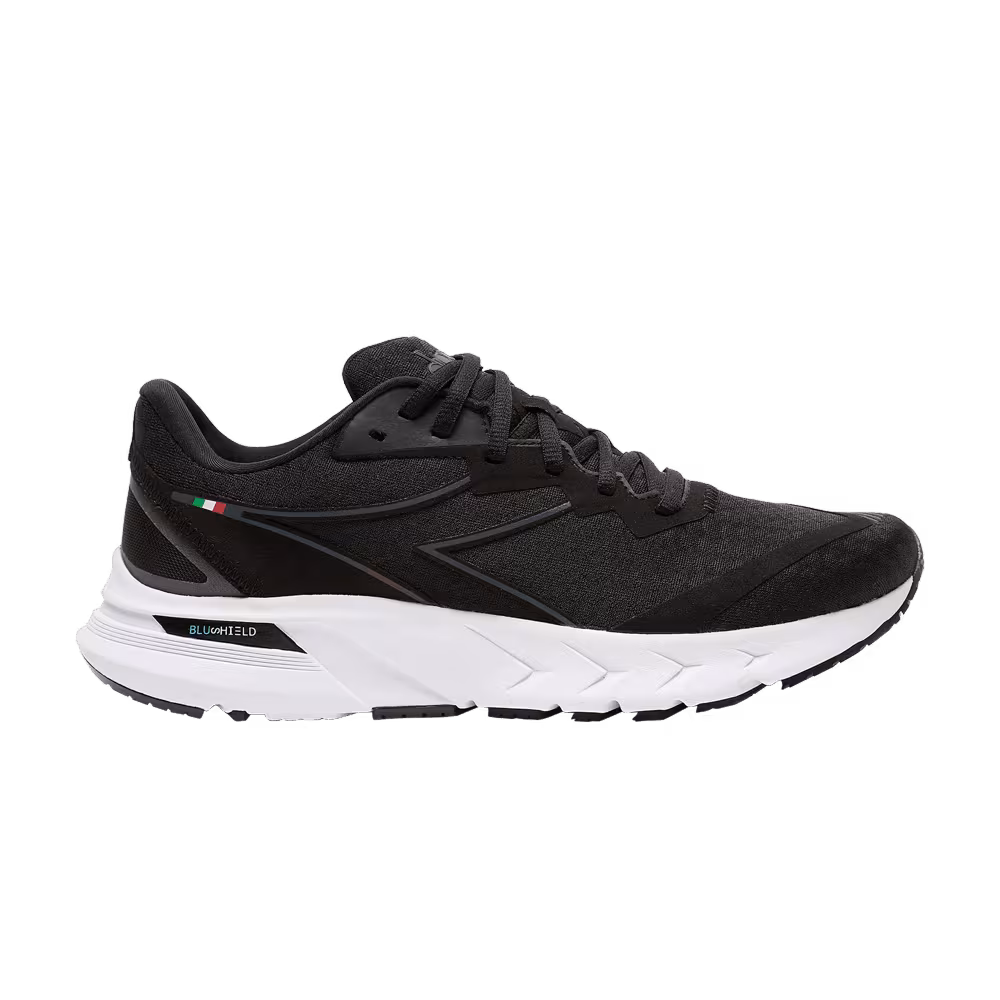 Diadora Mythos Blushield Volo Hip 2 Black