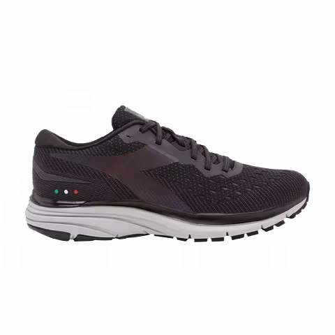 Diadora Mythos Blushield Hip 6 'Black Nine Iron'