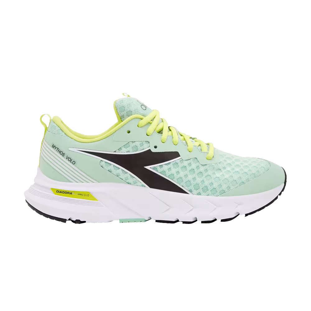 Diadora Women's Mythos Blushield Volo Green Ash