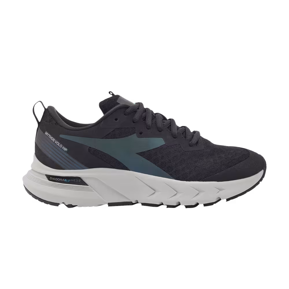 Diadora Women's Mythos Blushield Volo Hip Black