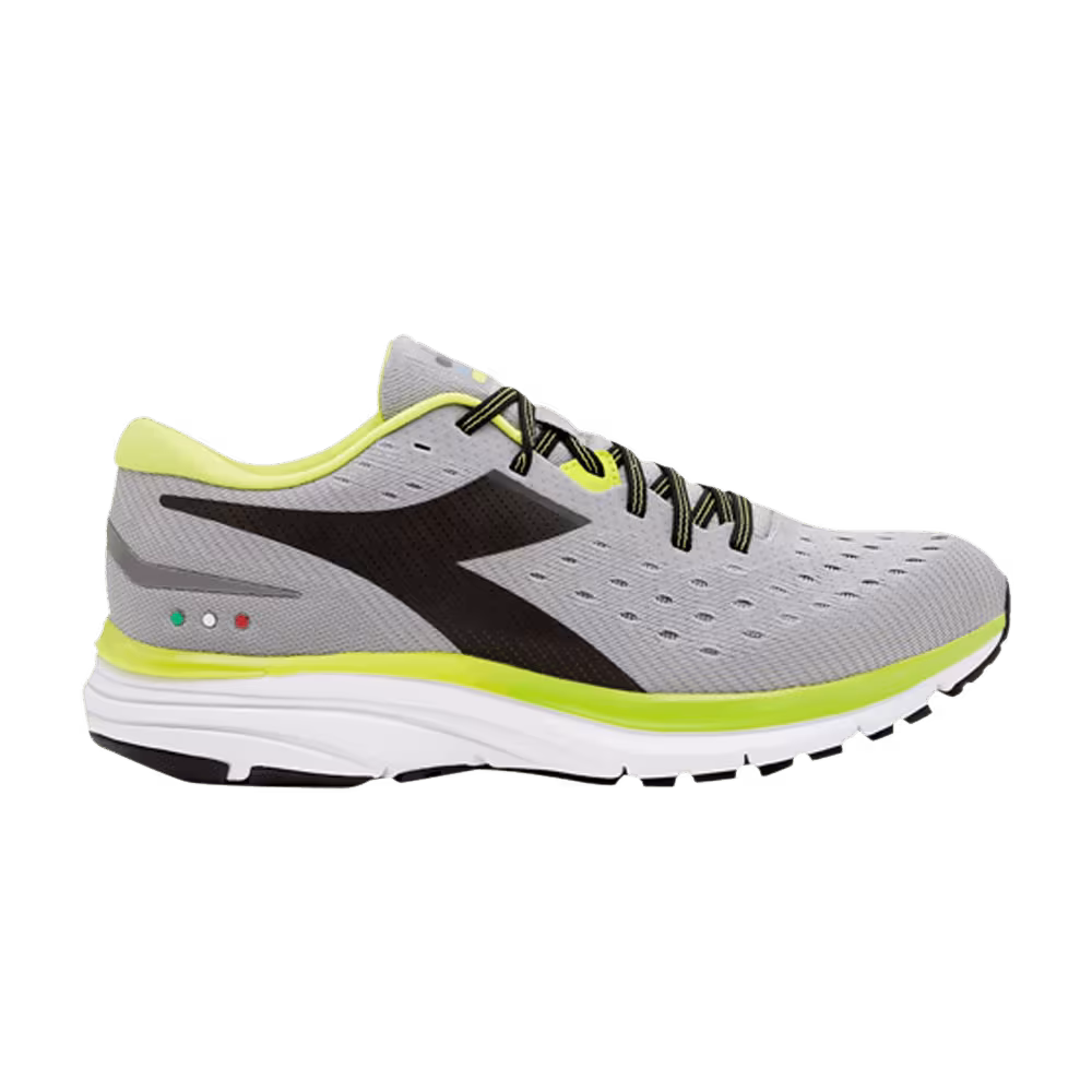 Diadora Mythos Blushield 6 Alloy