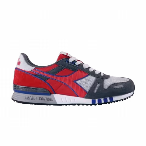 Diadora Titan 2 'Ferrari Red Italy'