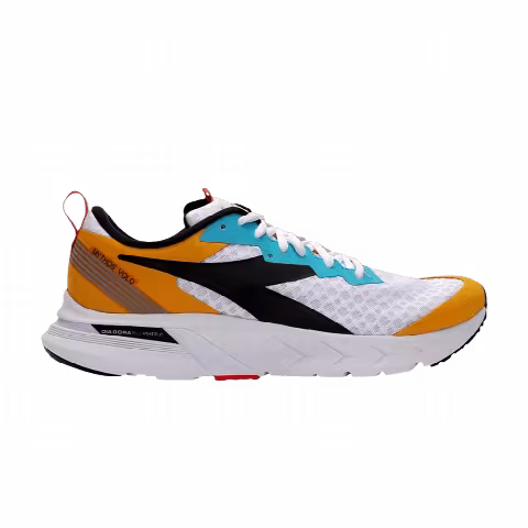 Diadora Mythos Blushield Volo 'White Saffron'