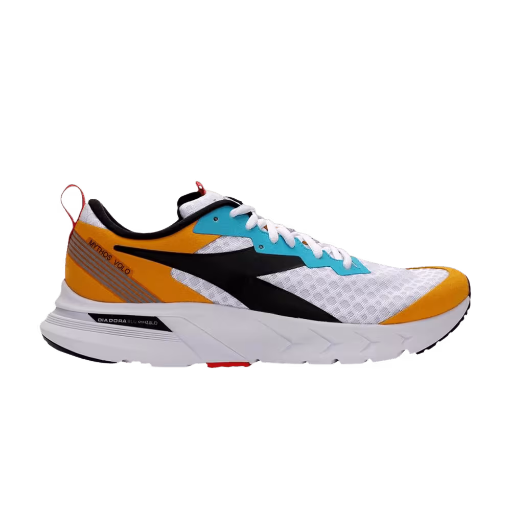 Diadora Mythos Blushield Volo White Saffron