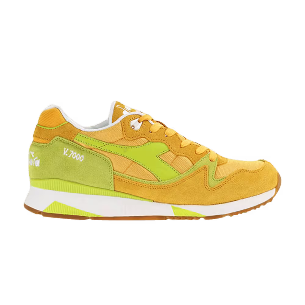 Diadora V7000 NYL